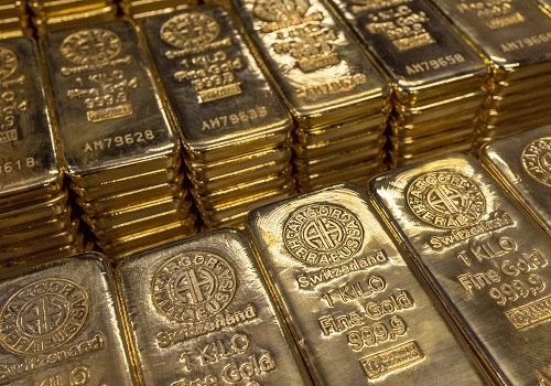 Gold nudges up as it heads for best week since March